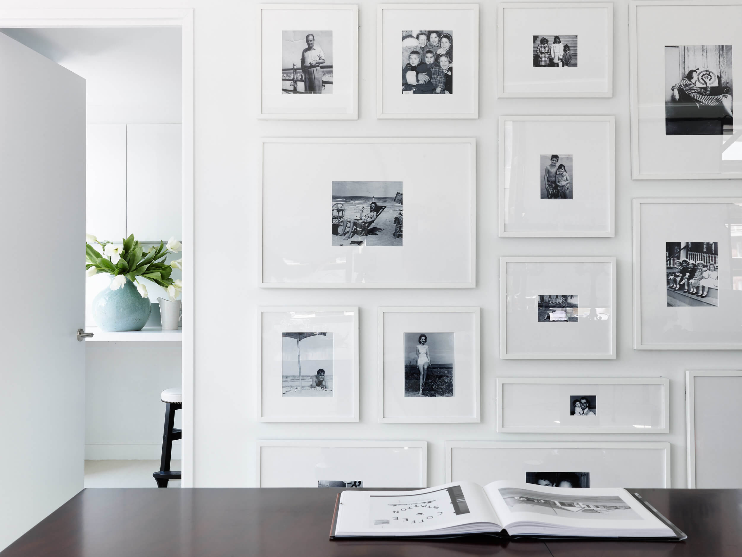 Estimado Iniciar sesión Accidentalmente Descubre las 5 tendencias para decorar tus paredes con fotos - Noveno Ce
